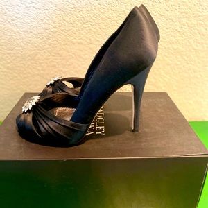Badgley Mischka Heels
